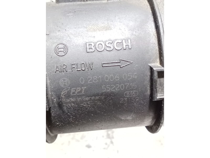 Recambio de caudalimetro para fiat doblo autobús (263_) 1.6 d multijet (263axd1b) referencia OEM IAM 0281006054 55220715 