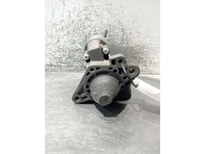 Recambio de motor arranque para renault megane iii hatchback (bz0/1_, b3_) 1.6 16v (bz1b, bz1h) referencia OEM IAM 8200665518 M0