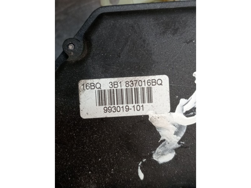 Recambio de motor cierre centralizado delantero derecho para seat cordoba (6l2) 1.4 16v referencia OEM IAM 3B1837016BQ  