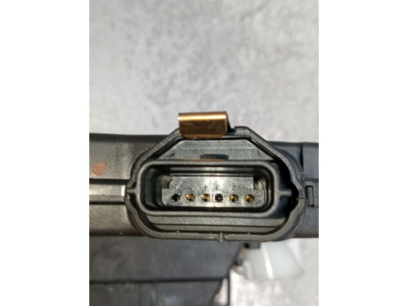 Recambio de motor cierre centralizado delantero izquierdo para renault clio iv (bh_) 0.9 tce 90 referencia OEM IAM   