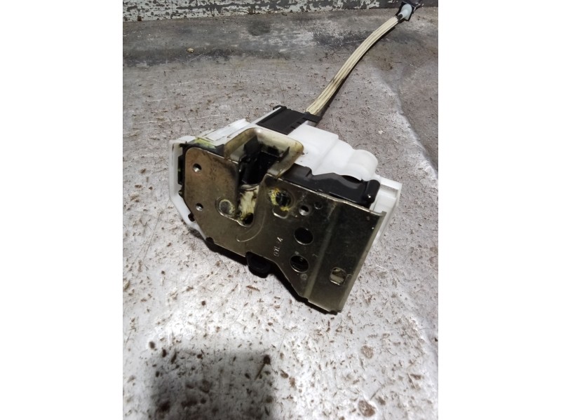 Recambio de motor cierre centralizado delantero izquierdo para fiat doblo autobús (263_) 1.6 d multijet (263axd1b) referencia OE