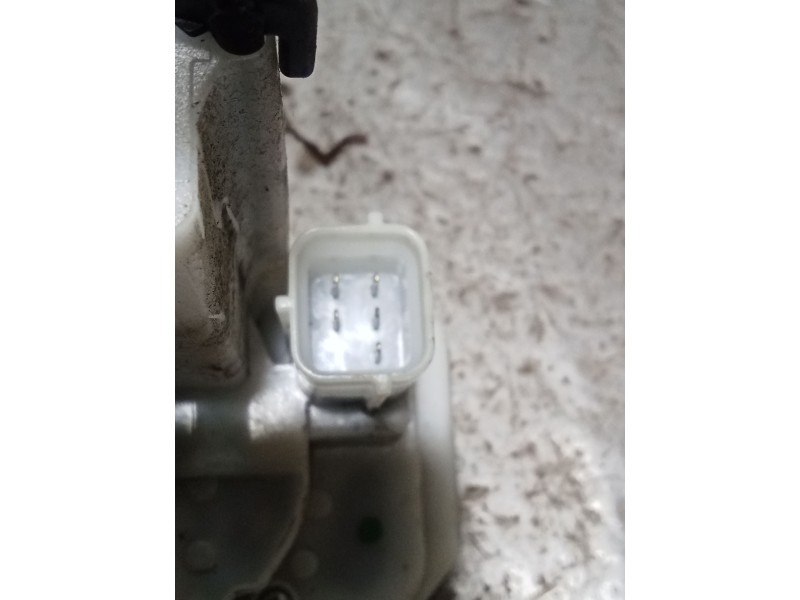 Recambio de motor cierre centralizado delantero izquierdo para fiat doblo autobús (263_) 1.6 d multijet (263axd1b) referencia OE