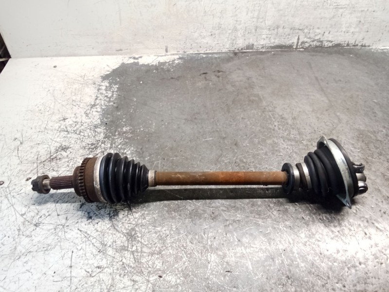 Recambio de transmision delantera izquierda para renault clio ii (bb_, cb_) 1.5 dci (b/cb08) referencia OEM IAM   