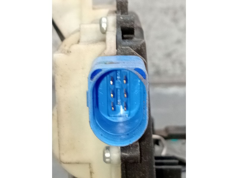 Recambio de motor cierre centralizado trasero izquierdo para seat cordoba (6l2) 1.4 16v referencia OEM IAM   