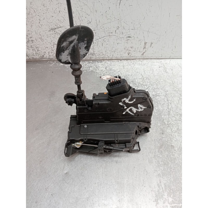 Recambio de motor cierre centralizado trasero izquierdo para renault clio iv (bh_) 0.9 tce 90 referencia OEM IAM   