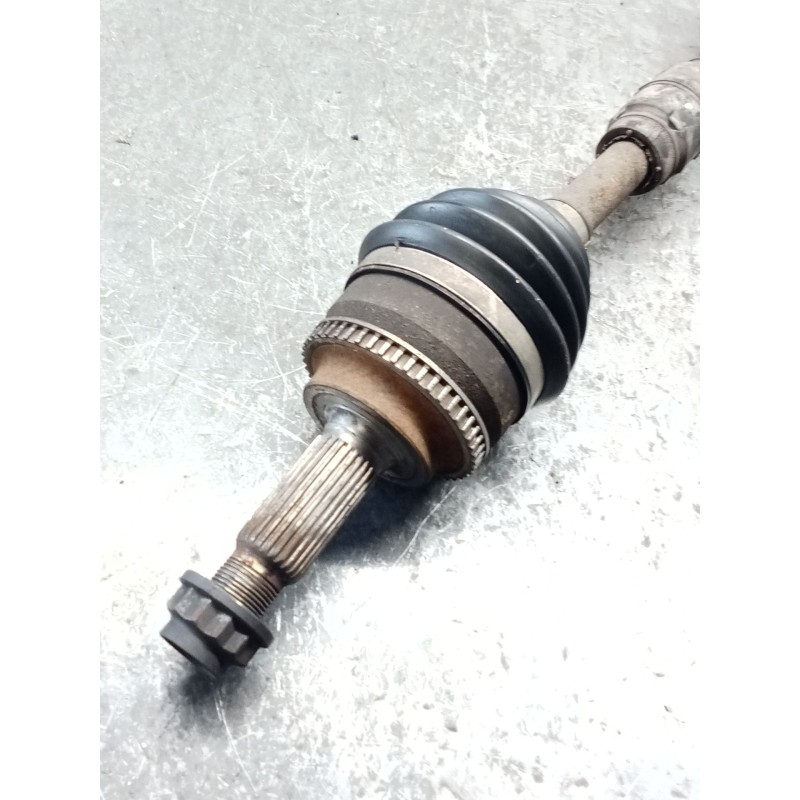 Recambio de transmision delantera izquierda para toyota corolla (_e12_) 1.6 vvt-i (zze121_) referencia OEM IAM   