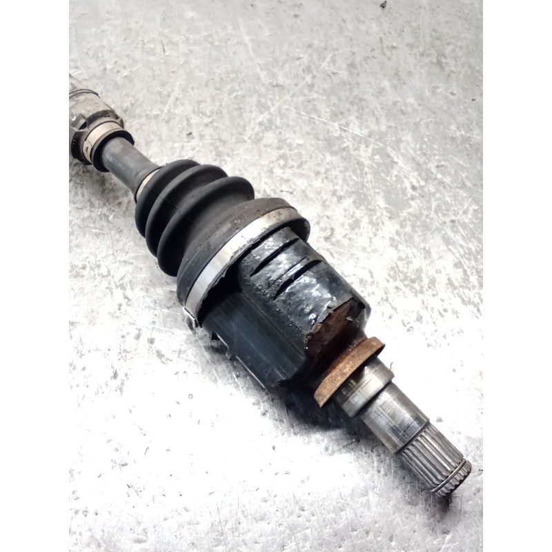 Recambio de transmision delantera izquierda para toyota corolla (_e12_) 1.6 vvt-i (zze121_) referencia OEM IAM   