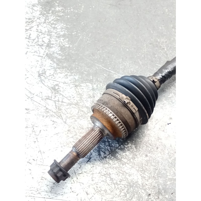 Recambio de transmision delantera derecha para toyota corolla (_e12_) 1.6 vvt-i (zze121_) referencia OEM IAM   