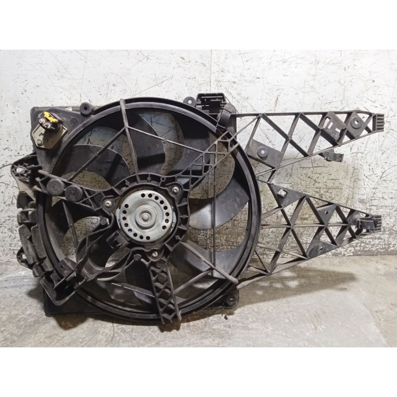Recambio de electroventilador para fiat doblo autobús (263_) 1.6 d multijet (263axd1b) referencia OEM IAM 519673540 8D9600000 