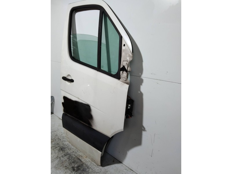 Recambio de puerta delantera derecha para volkswagen crafter caja cerrada caja cerrada 35 referencia OEM IAM   5P