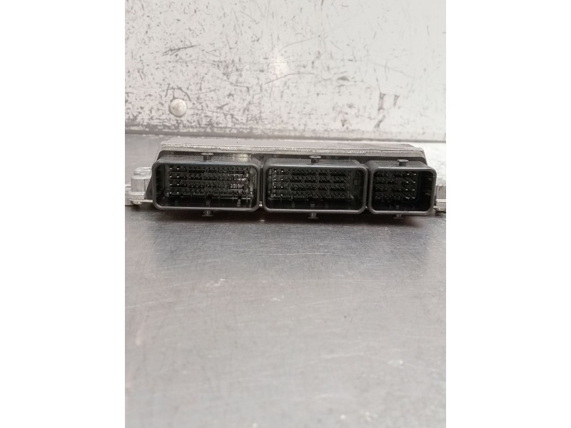 Recambio de centralita motor uce para renault clio iv (bh_) 0.9 tce 90 referencia OEM IAM 237109221R 161810244 