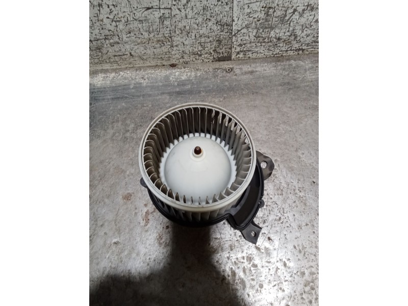 Recambio de motor calefaccion para fiat doblo autobús (263_) 1.6 d multijet (263axd1b) referencia OEM IAM 5T7430000 507730100 50