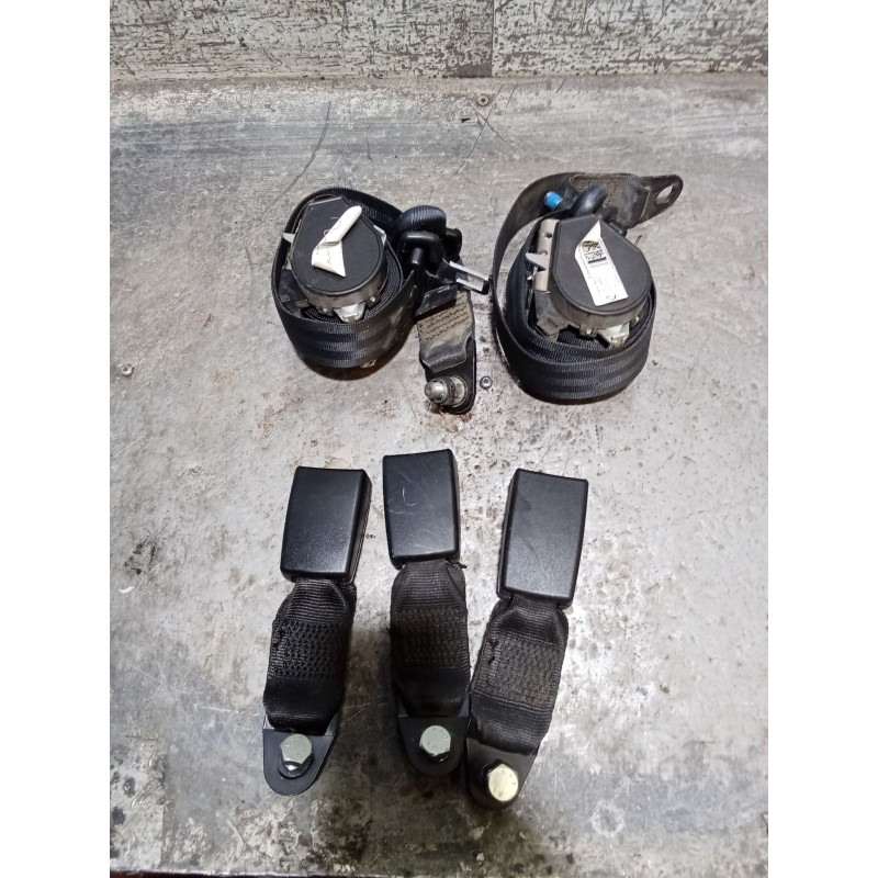 Recambio de juego cinturones trasero para fiat doblo autobús (263_) 1.6 d multijet (263axd1b) referencia OEM IAM   