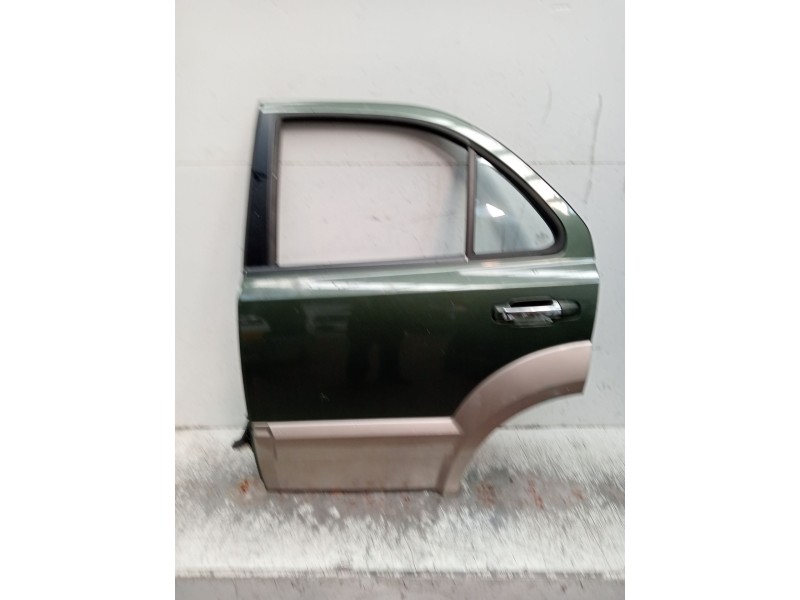 Recambio de puerta trasera izquierda para kia sorento i (jc) 2.5 crdi referencia OEM IAM  5P 