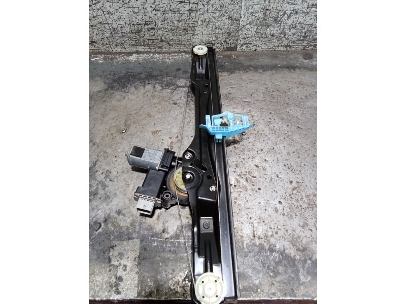 Recambio de elevalunas delantero izquierdo para fiat doblo autobús (263_) 1.6 d multijet (263axd1b) referencia OEM IAM 51810880 