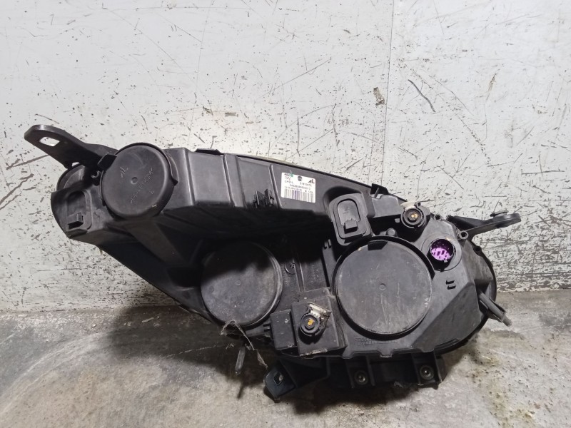 Recambio de faro izquierdo para fiat doblo autobús (263_) 1.6 d multijet (263axd1b) referencia OEM IAM 51810672 04639099900010 
