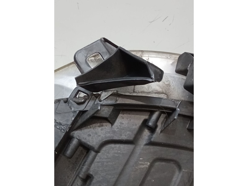 Recambio de faro derecho para fiat doblo autobús (263_) 1.6 d multijet (263axd1b) referencia OEM IAM 51810671 04638099900010 OJO