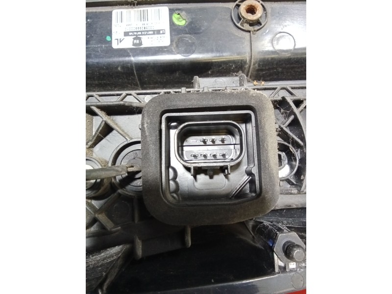 Recambio de piloto trasero izquierdo para fiat doblo autobús (263_) 1.6 d multijet (263axd1b) referencia OEM IAM 02038299900010 