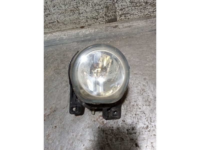 Recambio de faro antiniebla izquierdo para fiat doblo autobús (263_) 1.6 d multijet (263axd1b) referencia OEM IAM 00518143960  