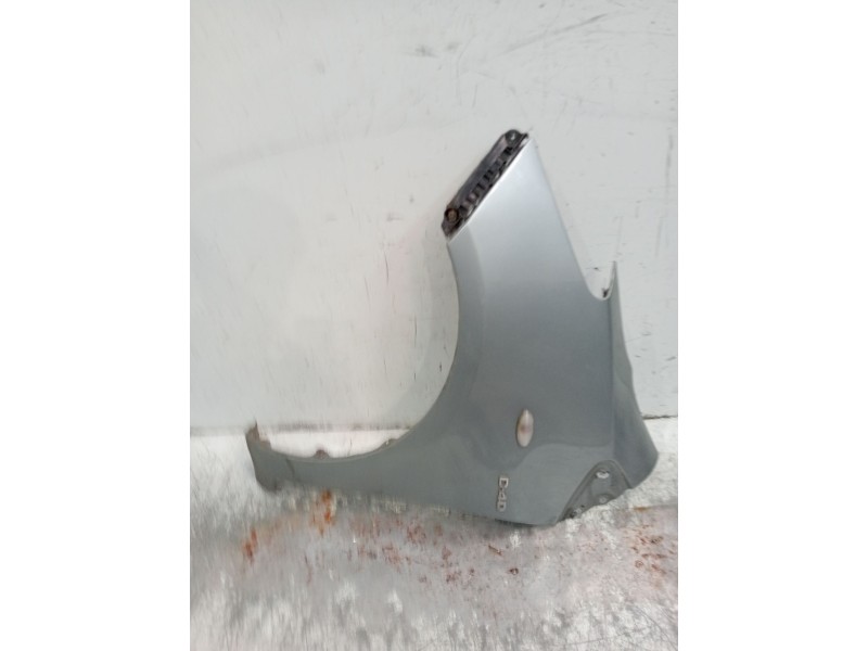 Recambio de aleta delantera izquierda para toyota yaris (_p9_) 1.4 d-4d (nlp90_) referencia OEM IAM   