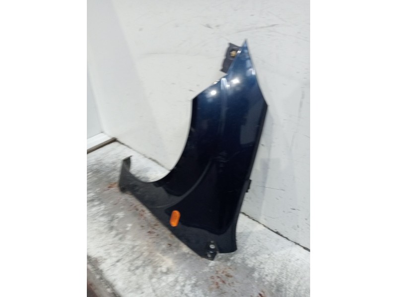 Recambio de aleta delantera izquierda para ford fiesta v (jh_, jd_) 1.4 16v referencia OEM IAM   