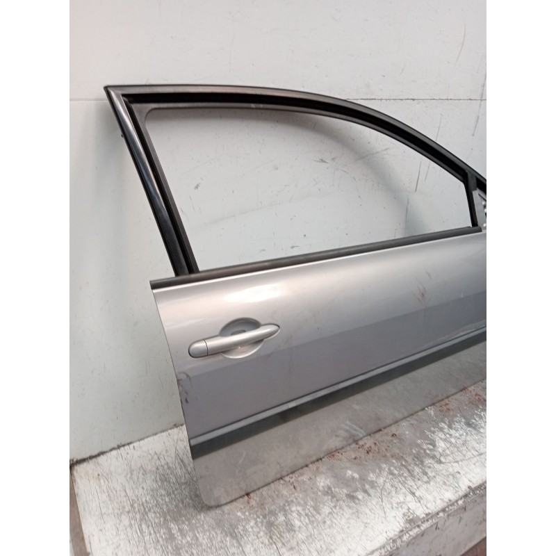 Recambio de puerta delantera derecha para renault megane ii (bm0/1_, cm0/1_) 1.6 16v (bm0c, cm0c) referencia OEM IAM  3P 