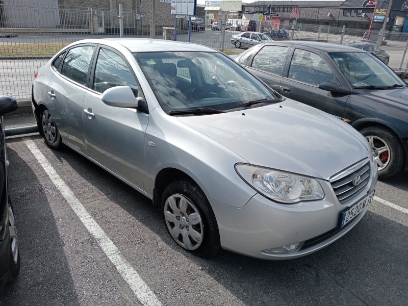 hyundai elantra iii sedán (xd) del año 2008