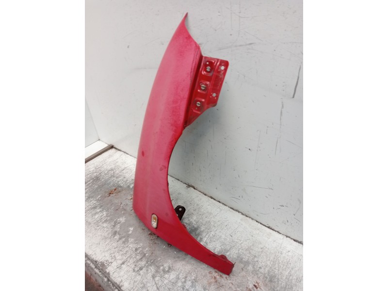 Recambio de aleta delantera derecha para seat ibiza iii (6l1) 1.4 tdi referencia OEM IAM   