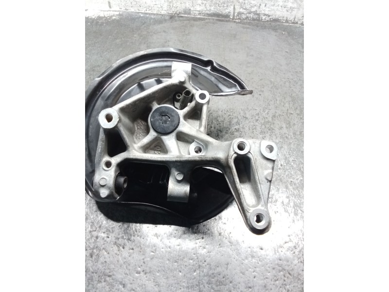 Recambio de mangueta trasera izquierda para volkswagen passat cc b6 (357) 2.0 tdi referencia OEM IAM 5N0615611C  