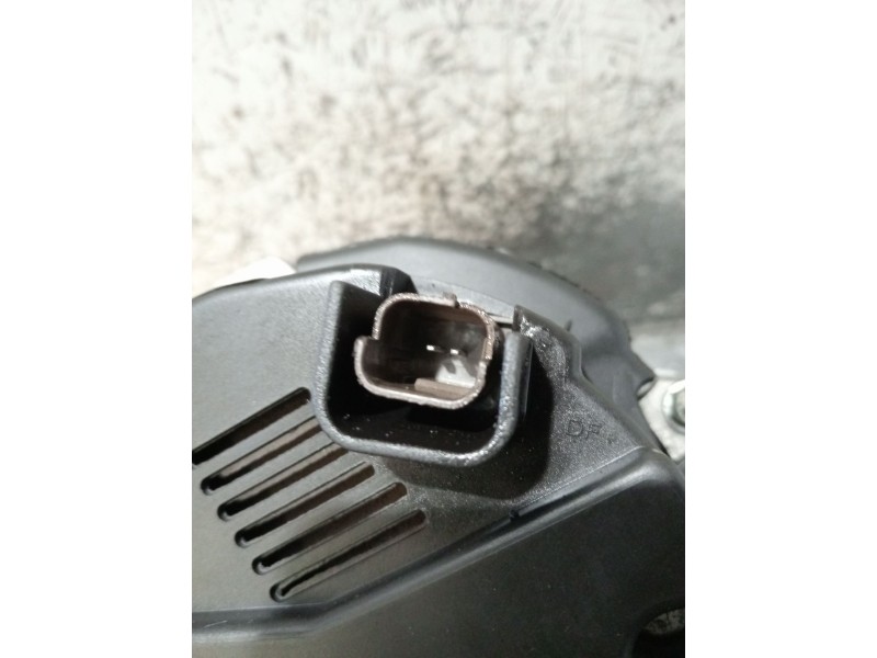 Recambio de alternador para nissan primastar furgoneta (x83) 1.9 dci 100 referencia OEM IAM 2542653 575560125000 