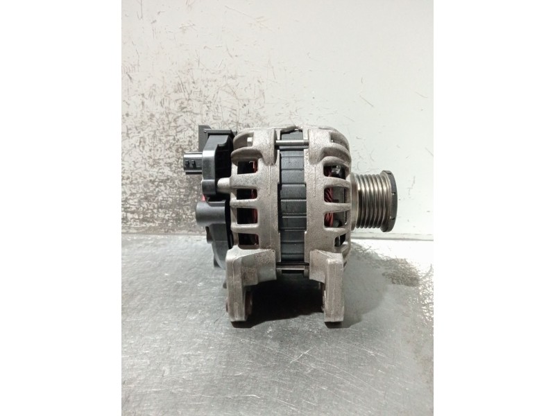 Recambio de alternador para renault clio iv (bh_) 0.9 tce 90 referencia OEM IAM 231006007R  
