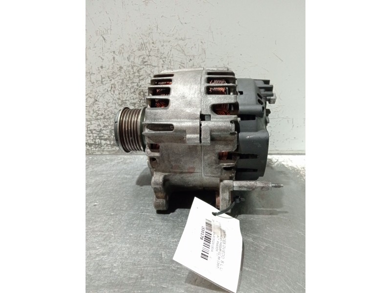 Recambio de alternador para volkswagen passat cc b6 (357) 2.0 tdi referencia OEM IAM 03L903023  