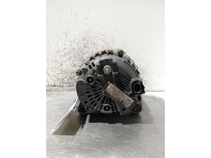 Recambio de alternador para volkswagen passat cc b6 (357) 2.0 tdi referencia OEM IAM 03L903023  