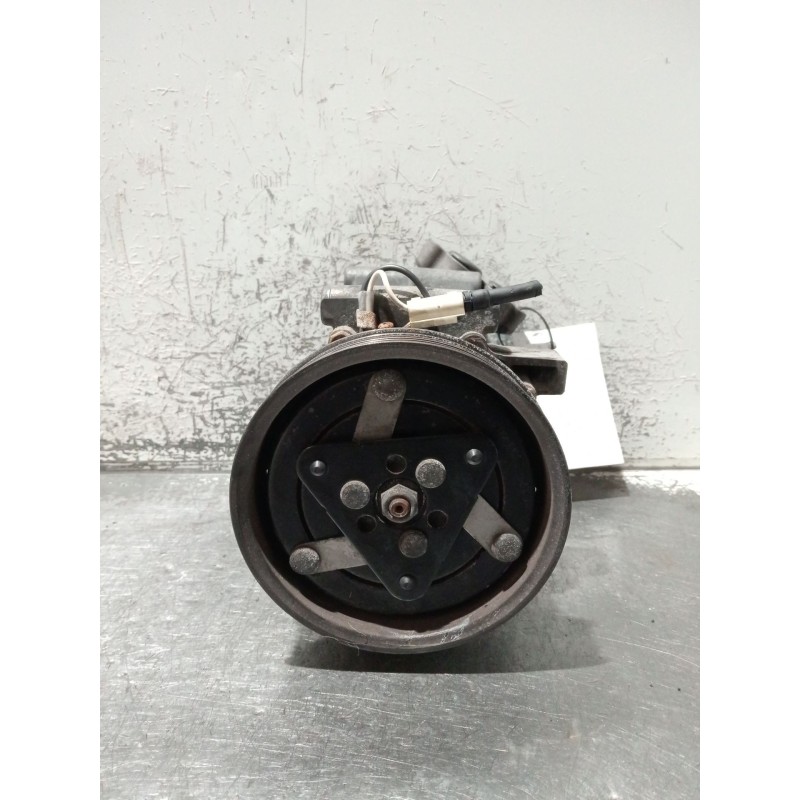 Recambio de compresor aire acondicionado para renault clio ii (bb_, cb_) 1.5 dci (b/cb08) referencia OEM IAM 8200315744  