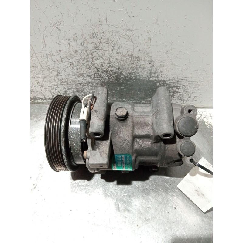 Recambio de compresor aire acondicionado para renault clio ii (bb_, cb_) 1.5 dci (b/cb08) referencia OEM IAM 8200315744  
