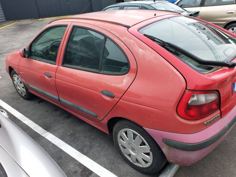 renault megane i fase 2 berlina (ba0) del año 1999
