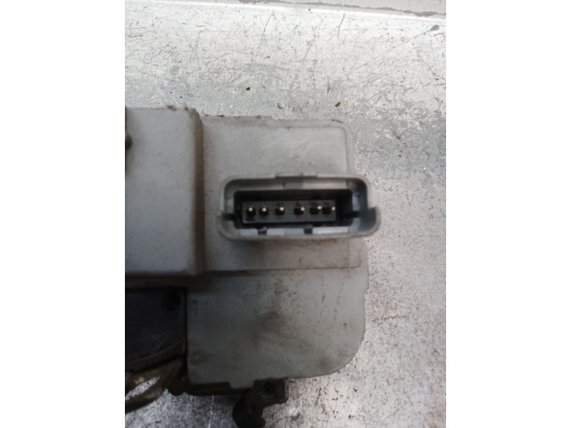 Recambio de motor cierre centralizado delantero izquierdo para peugeot 206 hatchback (2a/c) 1.9 d referencia OEM IAM 3P  