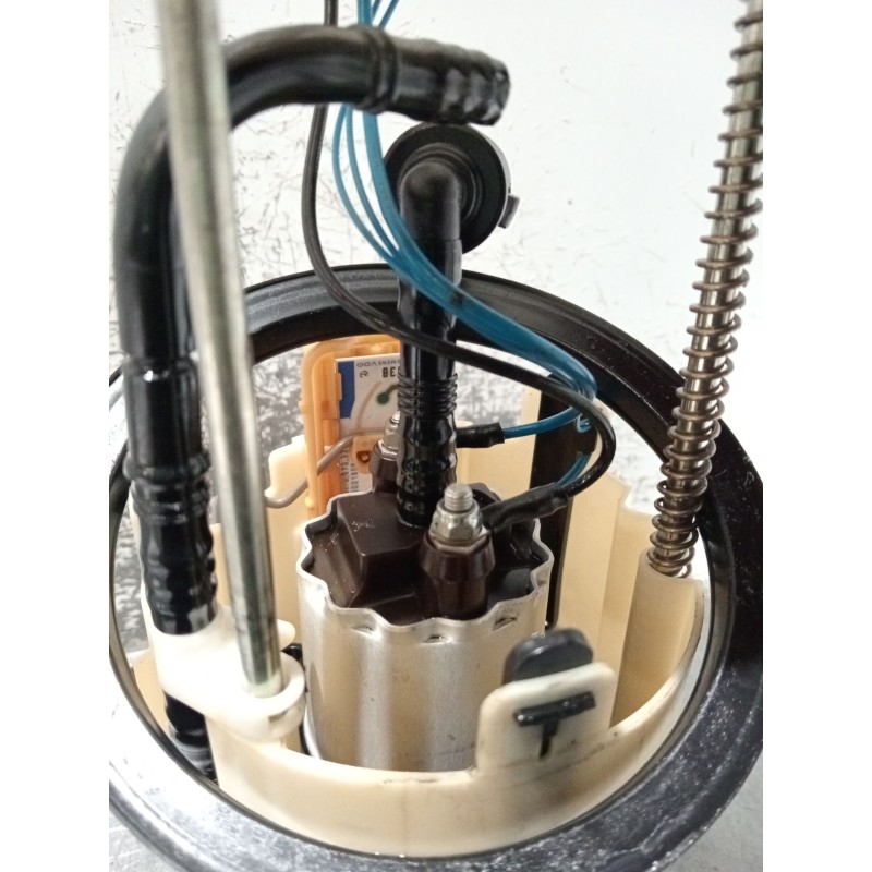 Recambio de bomba combustible para mercedes-benz clase b (w245) 200 cdi special edition (245.208) referencia OEM IAM A1694701794