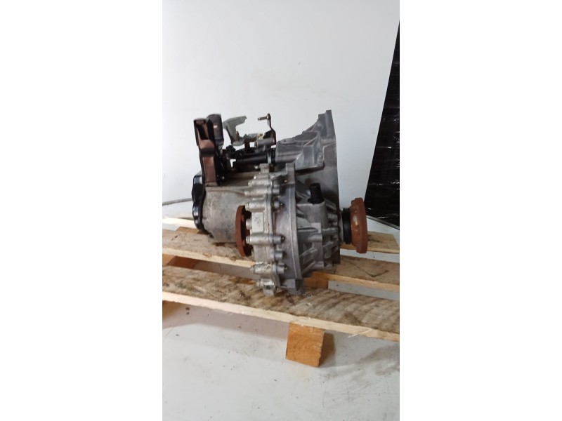 Recambio de caja cambios para skoda fabia i combi (6y5) 1.4 tdi referencia OEM IAM GGV 5v 06105147483