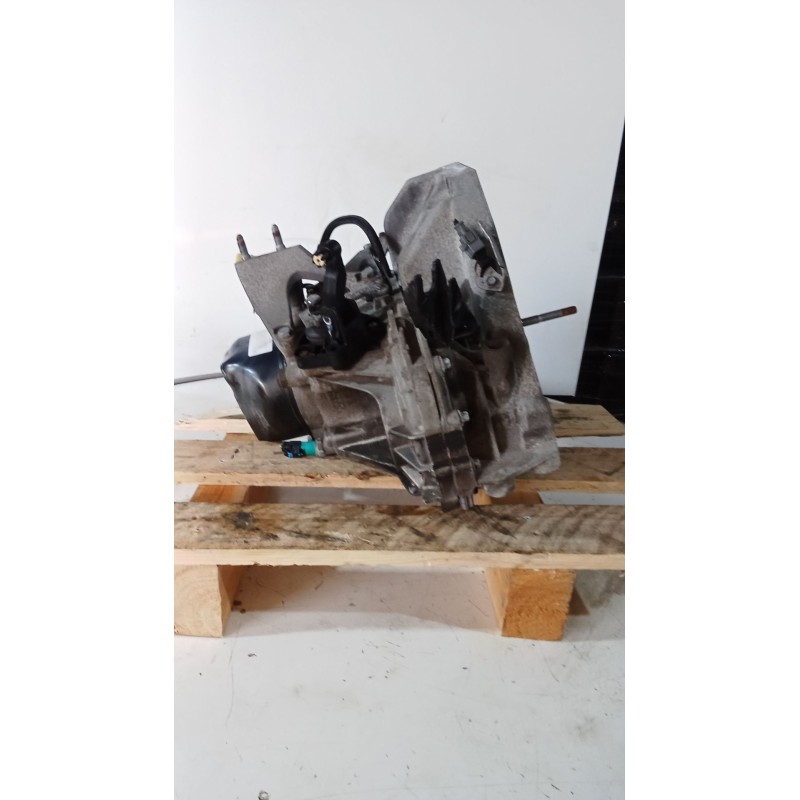Recambio de caja cambios para dacia logan ii 1.5 dci / blue dci 75 referencia OEM IAM JR5336 5v A055320