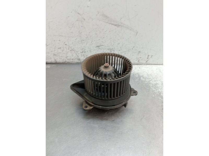 Recambio de motor calefaccion para peugeot 406 (8b) 2.0 hdi 110 referencia OEM IAM F659963H  