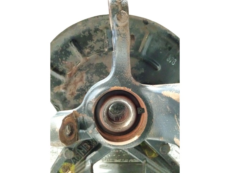 Recambio de mangueta delantera derecha para seat ibiza iii (6l1) 1.4 tdi referencia OEM IAM   