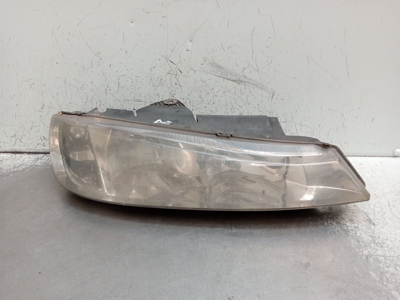 Recambio de faro derecho para peugeot 406 (8b) 2.0 hdi 110 referencia OEM IAM 0301175002 9630423177 