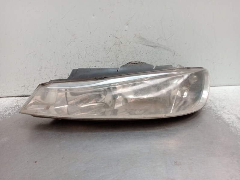 Recambio de faro izquierdo para peugeot 406 (8b) 2.0 hdi 110 referencia OEM IAM 0301175001 9630423277 