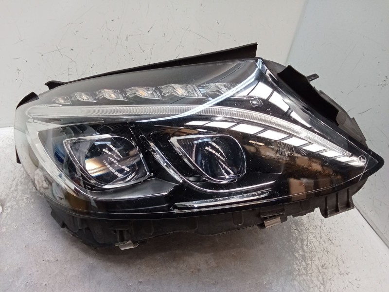Recambio de faro derecho para mercedes-benz clase c coupé (c205) c 220 d (205.304) referencia OEM IAM A2059063204 030128423206 D