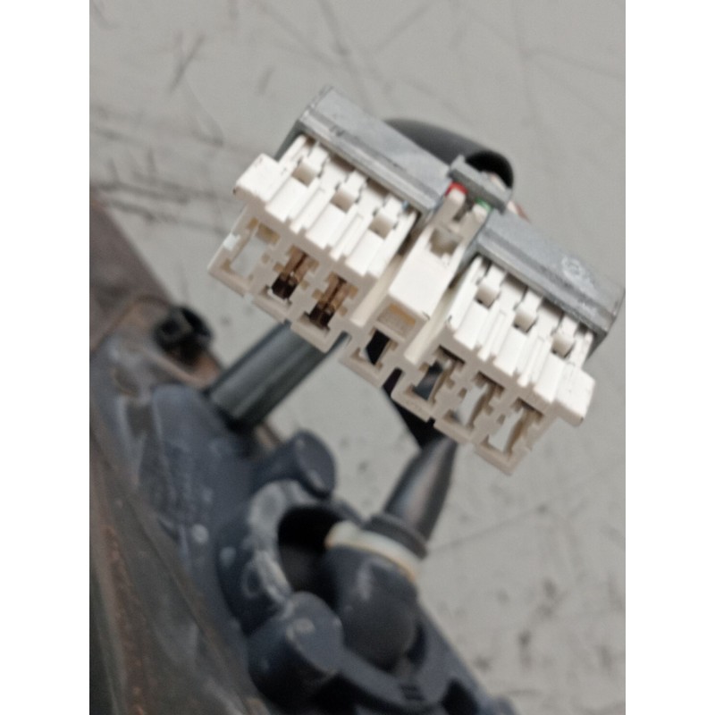 Recambio de retrovisor izquierdo para peugeot 406 (8b) 2.0 hdi 110 referencia OEM IAM ELECTRICO 1 ENCHUFE 5 CABLES 