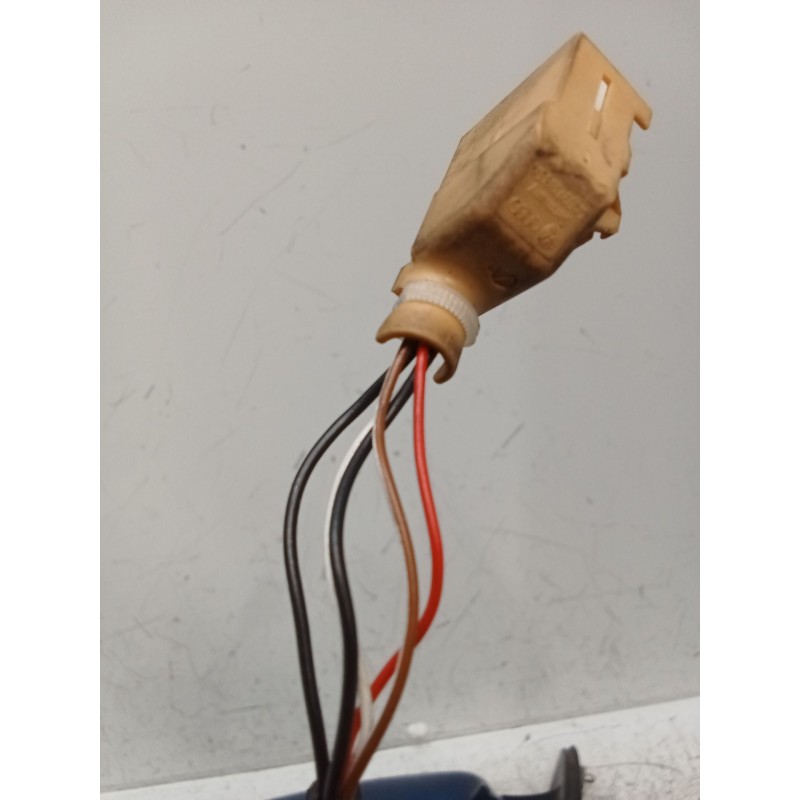 Recambio de retrovisor izquierdo para audi a4 b6 (8e2) 2.0 referencia OEM IAM 1 CLAVIJA 5 CABLES  