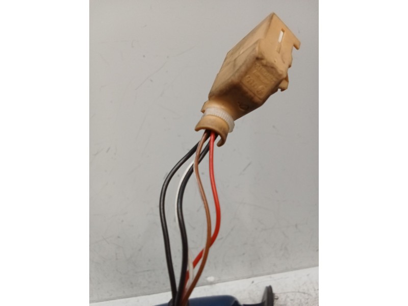 Recambio de retrovisor izquierdo para audi a4 b6 (8e2) 2.0 referencia OEM IAM 1 CLAVIJA 5 CABLES  