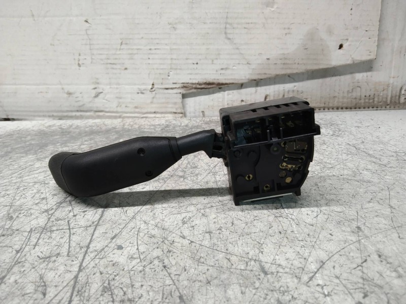 Recambio de mando limpia para renault clio i fase i+ii (b/c57) 1.4 referencia OEM IAM 7700803541A 36647B 