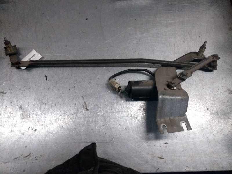 Recambio de motor limpia delantero para iveco daily caja abierta / volquete 35-10 caja abierta referencia OEM IAM   
